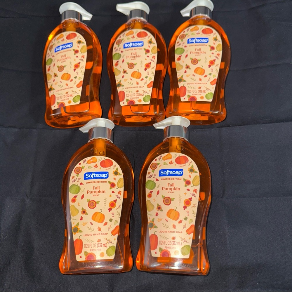 5 Softsoap Fall Pumpkin Liquid Hand Soaps